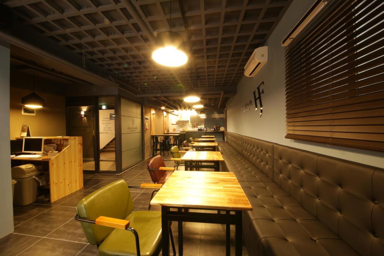 Hostel Familie Busan Station מראה חיצוני תמונה