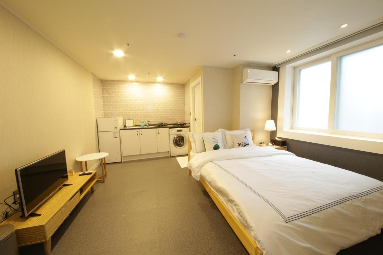 Hostel Familie Busan Station מראה חיצוני תמונה