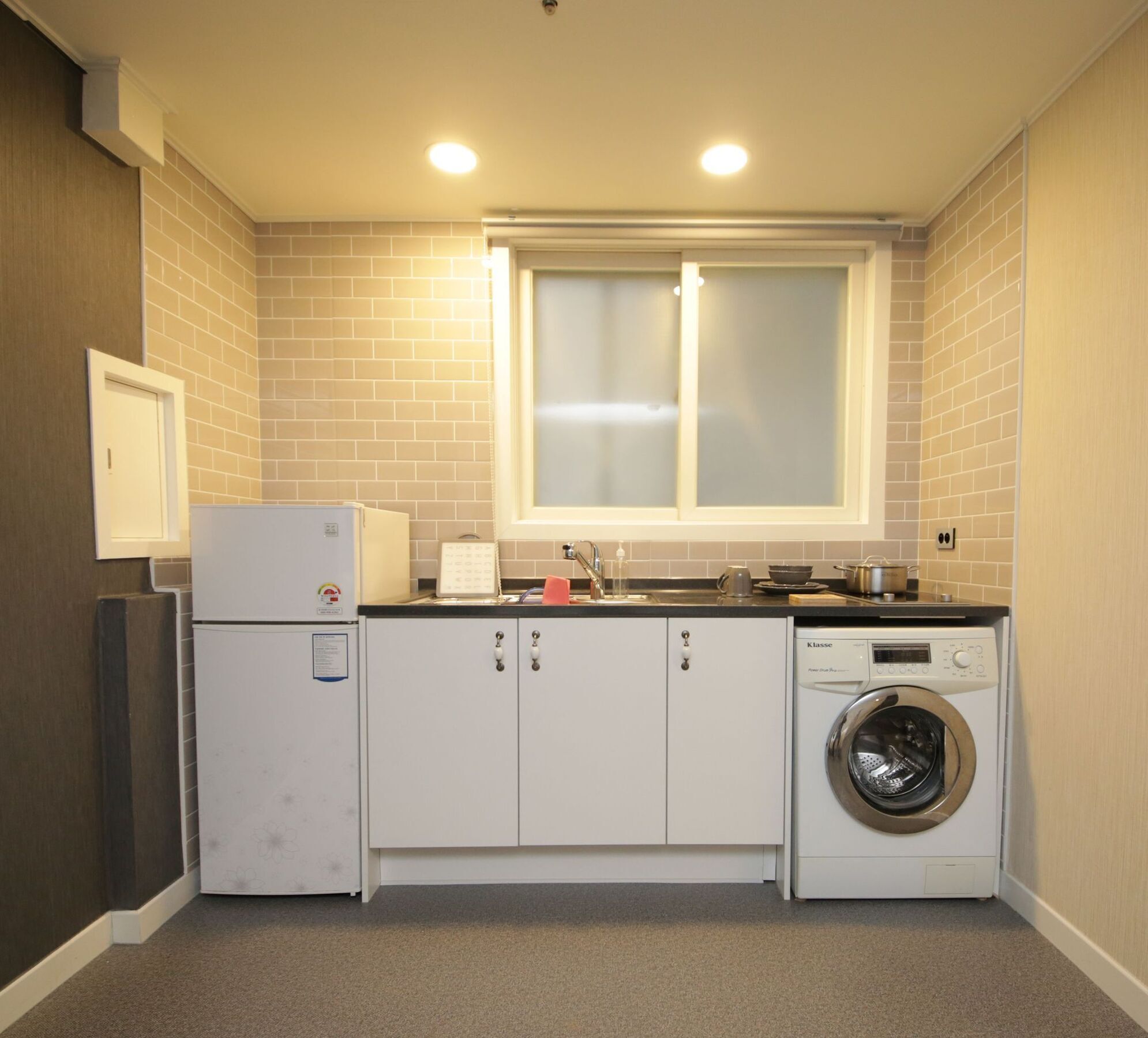 Hostel Familie Busan Station מראה חיצוני תמונה